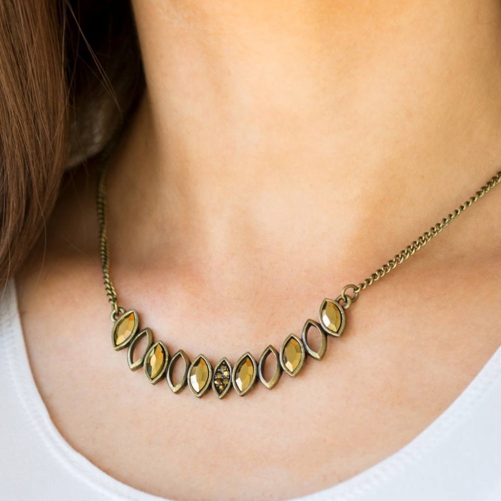 Get Your Moneys Worth - Paparazzi Necklace